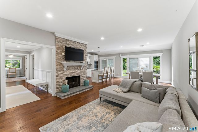 892 Heritage Village A, Southbury, CT 06488