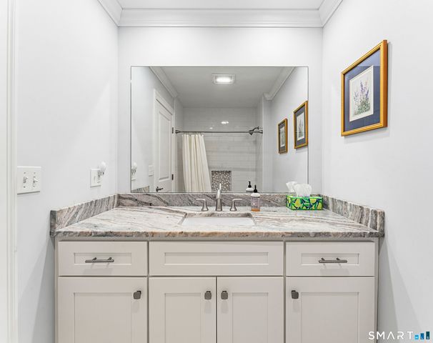 892 Heritage Village A, Southbury, CT 06488