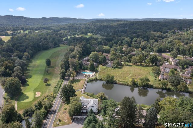 892 Heritage Village A, Southbury, CT 06488