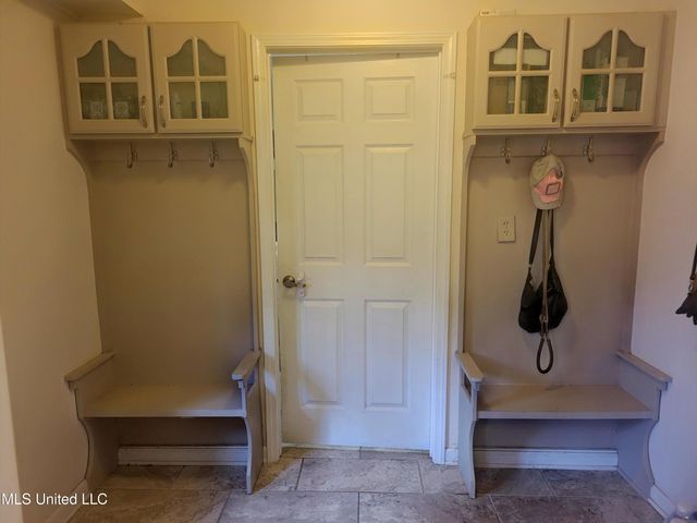 1365 Jo Ann Drive, Southaven, MS 38671