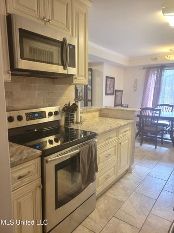 1365 Jo Ann Drive, Southaven, MS 38671