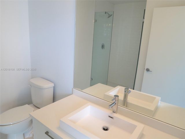 151 SE 1 St 3204, Miami, FL 33131