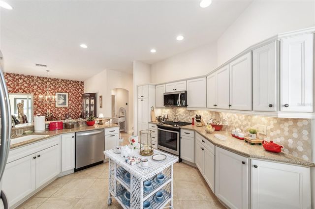 5647 KEY DEER PATH, The Villages, FL 32163