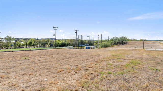 711-3 Avenue N, Marble Falls, TX 78654