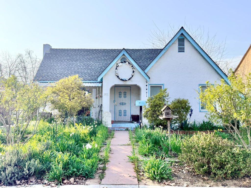 1411 N Harrison Avenue, Fresno, CA 93728