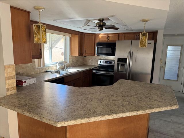 7114 POTOMAC DRIVE, Port Richey, FL 34668