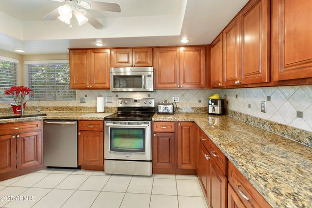 26034 S BRENTWOOD Drive, Sun Lakes, AZ 85248