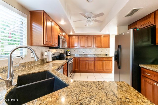 26034 S BRENTWOOD Drive, Sun Lakes, AZ 85248