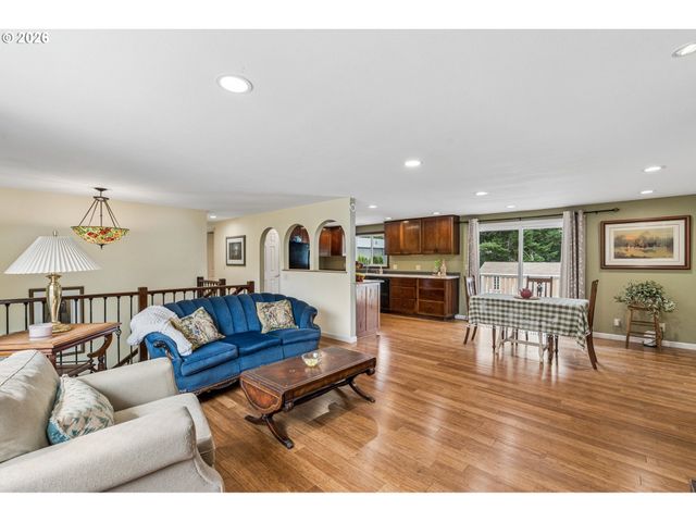 17283 S POTTER Rd, Oregon City, OR 97045