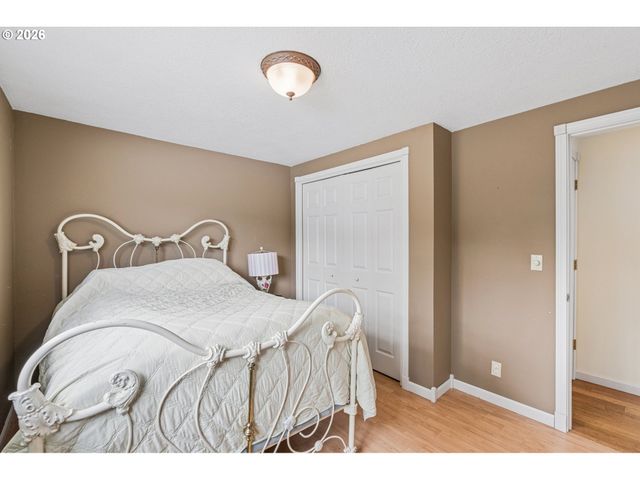 17283 S POTTER Rd, Oregon City, OR 97045