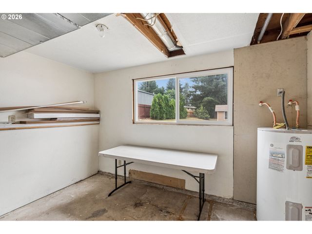 17283 S POTTER Rd, Oregon City, OR 97045