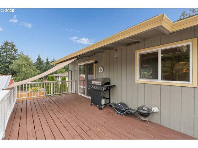 17283 S POTTER Rd, Oregon City, OR 97045
