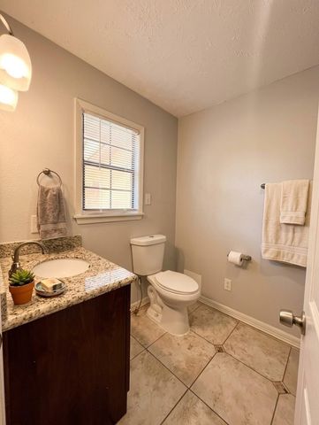 1511 Evelyn Street, Houston, TX 77009