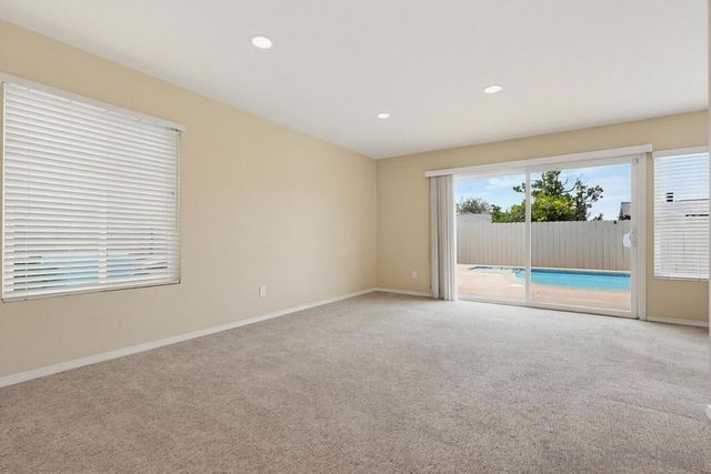 6245 Hannon Ct, San Diego, CA 92117