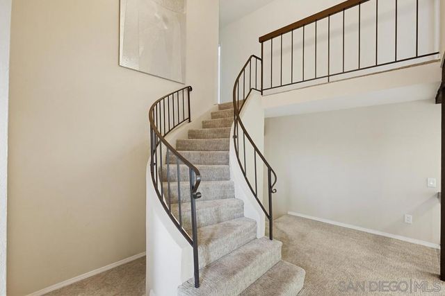 6245 Hannon Ct, San Diego, CA 92117