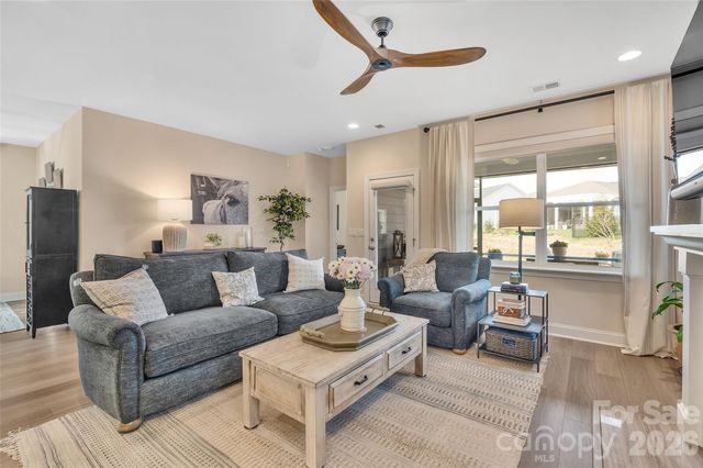 6243 Scuttle Lane, Denver, NC 28037