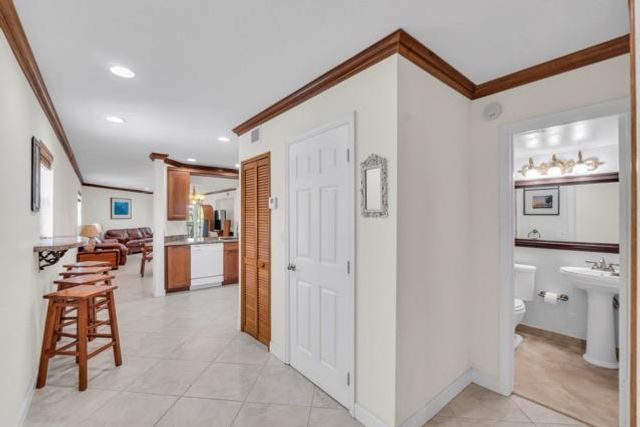 961 SE 20th Avenue 308, Deerfield Beach, FL 33441