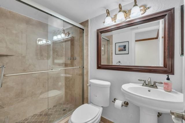 961 SE 20th Avenue 308, Deerfield Beach, FL 33441