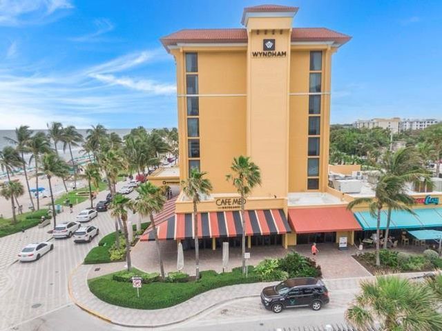 961 SE 20th Avenue 308, Deerfield Beach, FL 33441