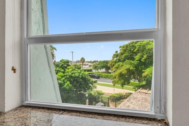 961 SE 20th Avenue 308, Deerfield Beach, FL 33441