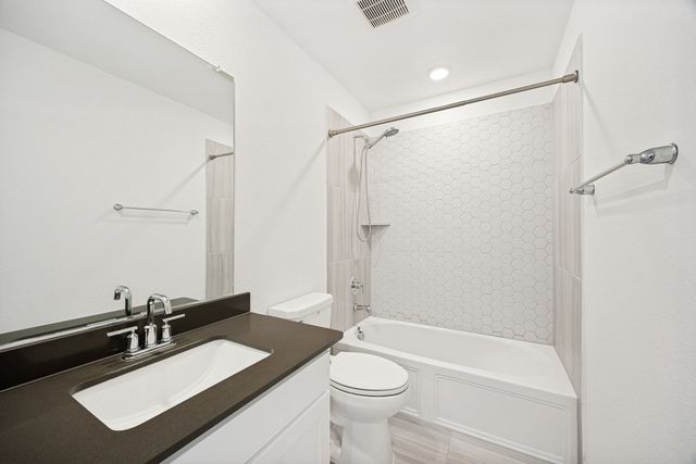 8249 Abellia Court, Dallas, TX 75252