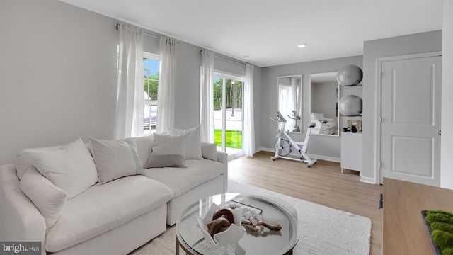 12 FOREST PARK DR, Waretown, NJ 08758