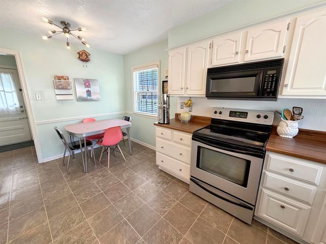 4523 FAIR MEADOW RD, Memphis, TN 38117