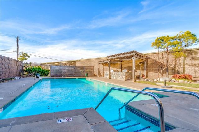 5900 Mosteller Drive 81, Oklahoma City, OK 73112