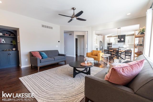 53456 Fitzgerald Drive, Macomb Twp, MI 48042