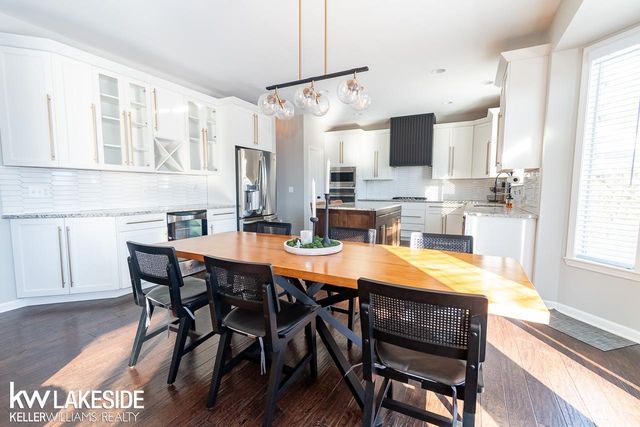 53456 Fitzgerald Drive, Macomb Twp, MI 48042