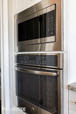 53456 Fitzgerald Drive, Macomb Twp, MI 48042