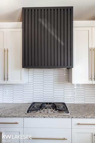 53456 Fitzgerald Drive, Macomb Twp, MI 48042