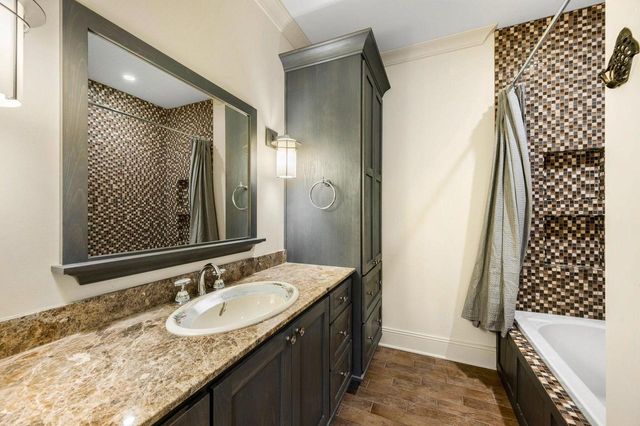 5707 Bay Shore DRIVE, Sturgeon Bay, WI 54235