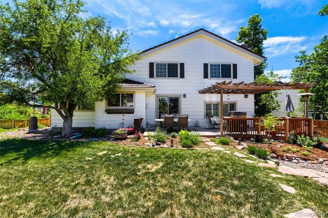543 Old Stone Drive, Littleton, CO 80126