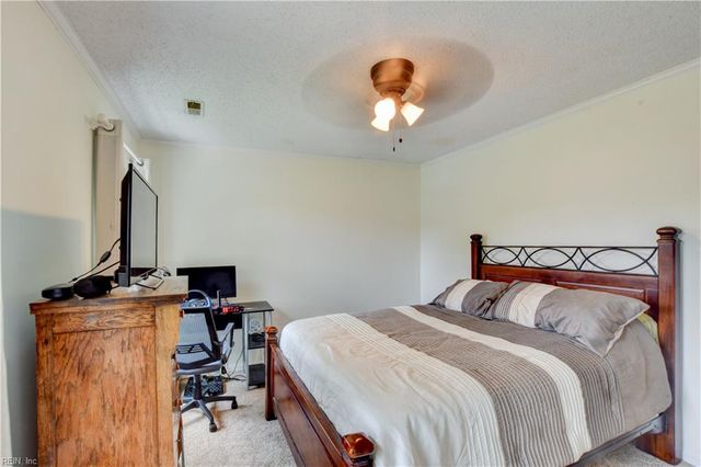 1128 Priscilla LN, Chesapeake, VA 23322