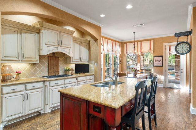 6808 Echo Canyon Drive, Mckinney, TX 75072