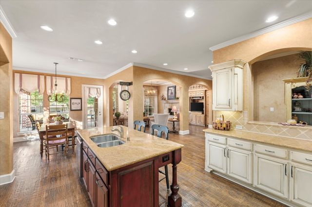 6808 Echo Canyon Drive, Mckinney, TX 75072