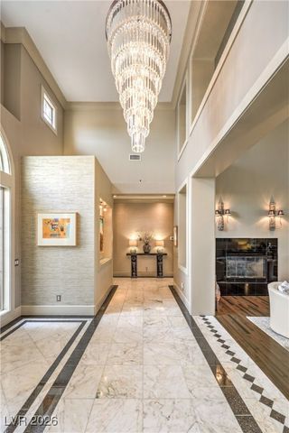 33 Plum Hollow Drive, Henderson, NV 89052