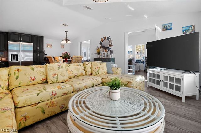 1595 Main ST, Fort Myers Beach, FL 33931