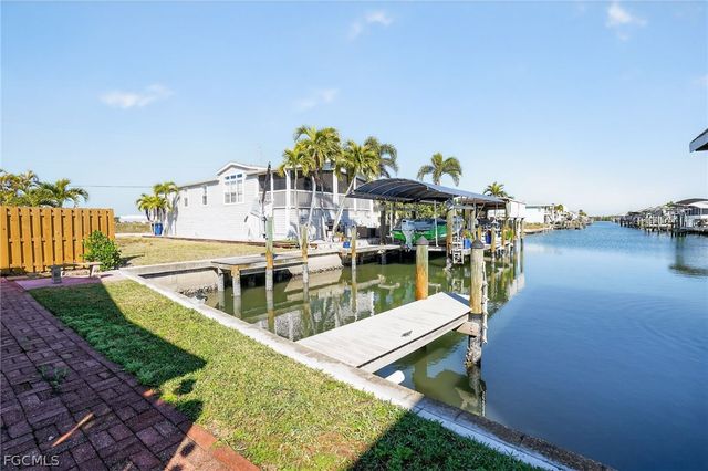 1595 Main ST, Fort Myers Beach, FL 33931