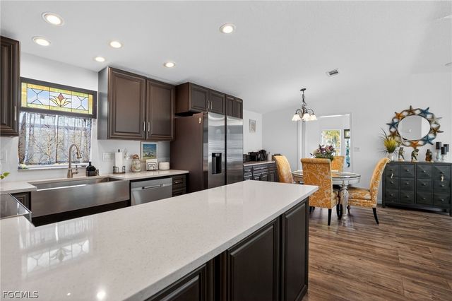 1595 Main ST, Fort Myers Beach, FL 33931