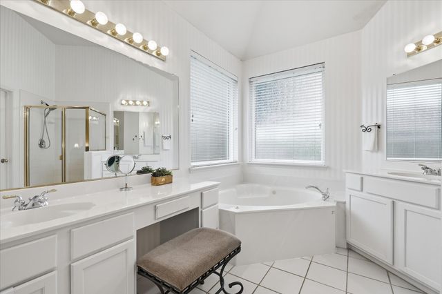 8409 Sequoia Way, Fort Worth, TX 76137