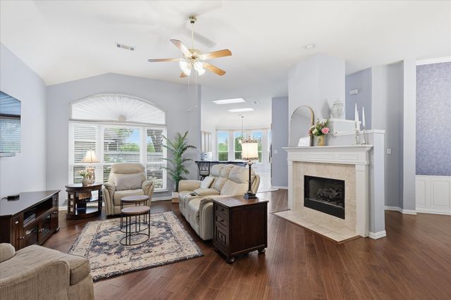 8409 Sequoia Way, Fort Worth, TX 76137