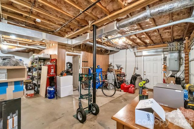 5507 Land Harbour Drive, Granite Falls, NC 28630