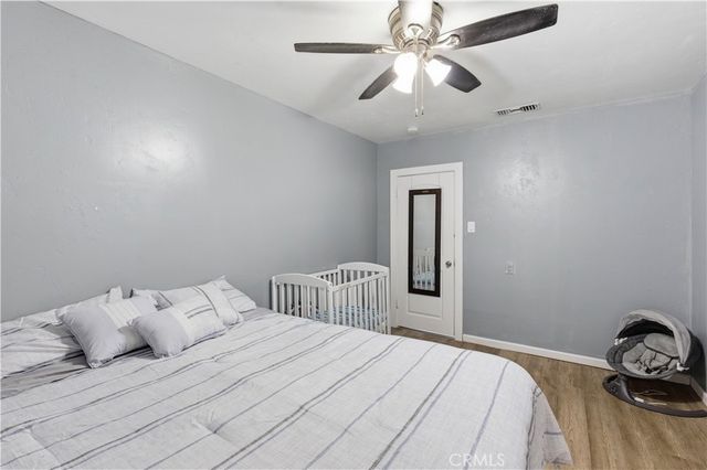 718 S Poinsettia, Compton, CA 90221
