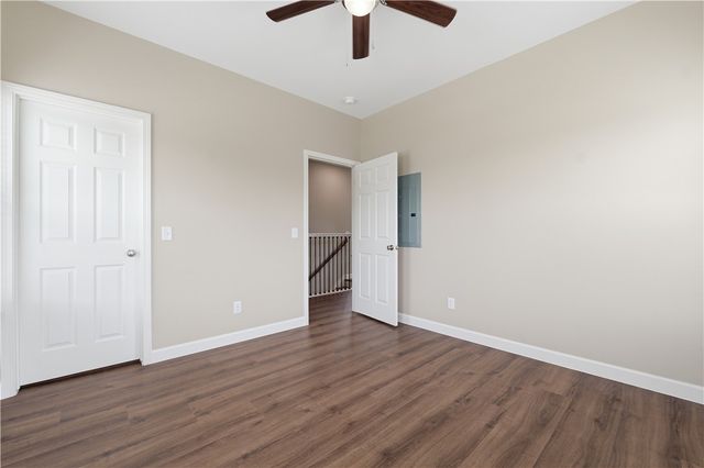 107 Raedels Avenue, Springdale, AR 72764
