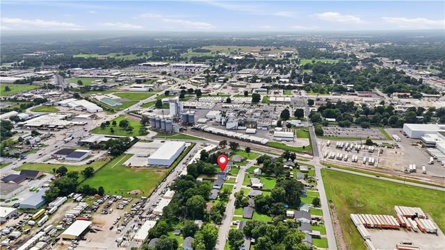 107 Raedels Avenue, Springdale, AR 72764