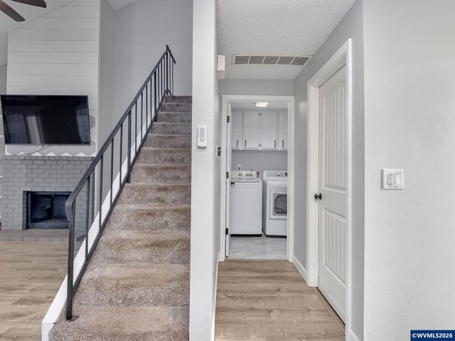 3772 Auburn Rd NE, Salem, OR 97301