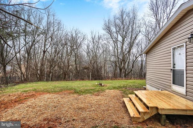 1311 WOODBINE RD, Airville, PA 17302