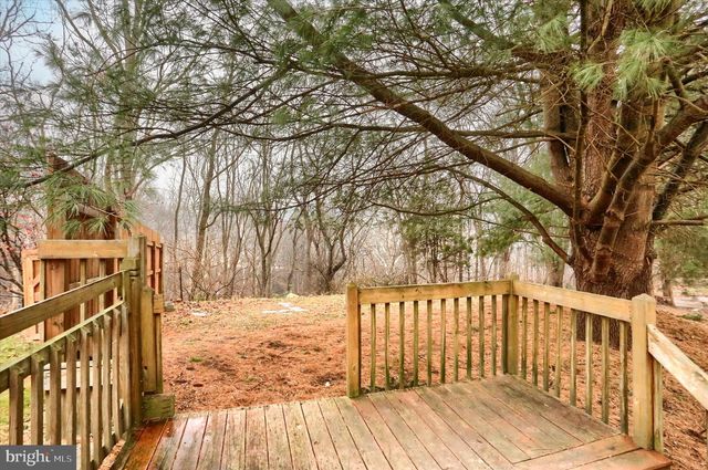 1311 WOODBINE RD, Airville, PA 17302